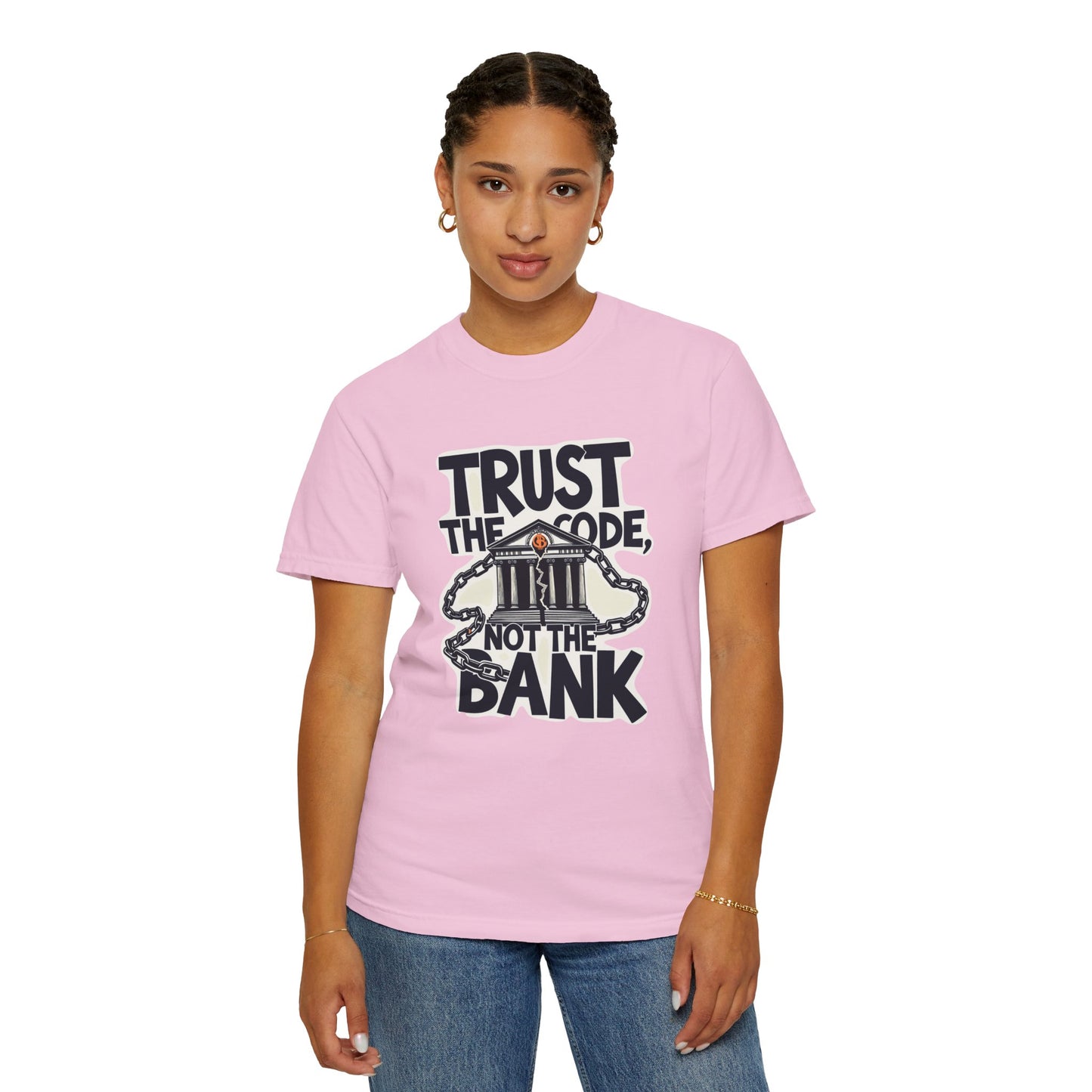 T-Shirt Trust the Code Not the Bank